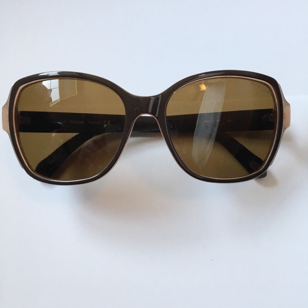 Fossil Sunglasses (NWOT)